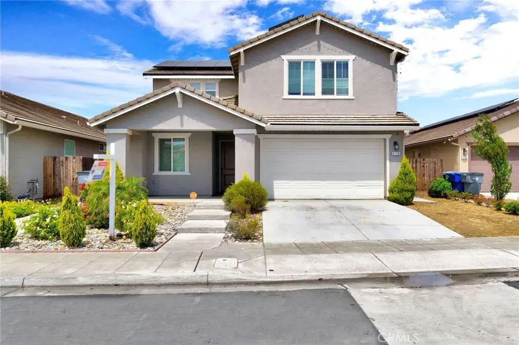 6118 E Berkeley, Fresno
