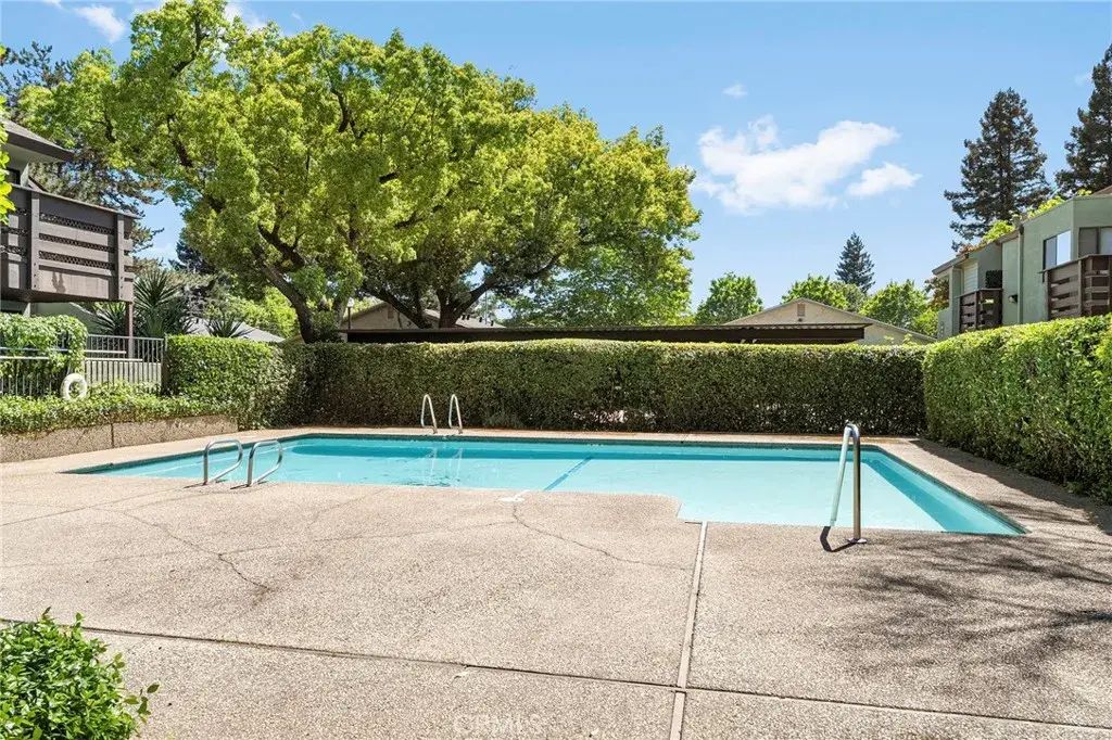 1415 Sheridan Avenue 22, Chico