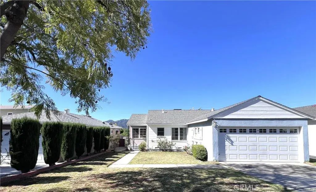 3012 Los Olivos Lane, La Crescenta
