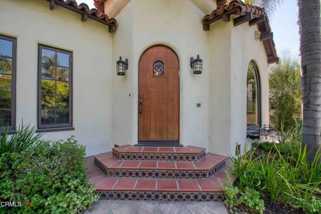 1014 Stearns Drive, Los Angeles