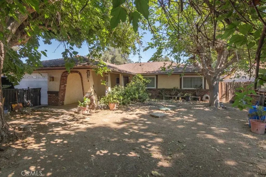 41940 Whittier, Hemet
