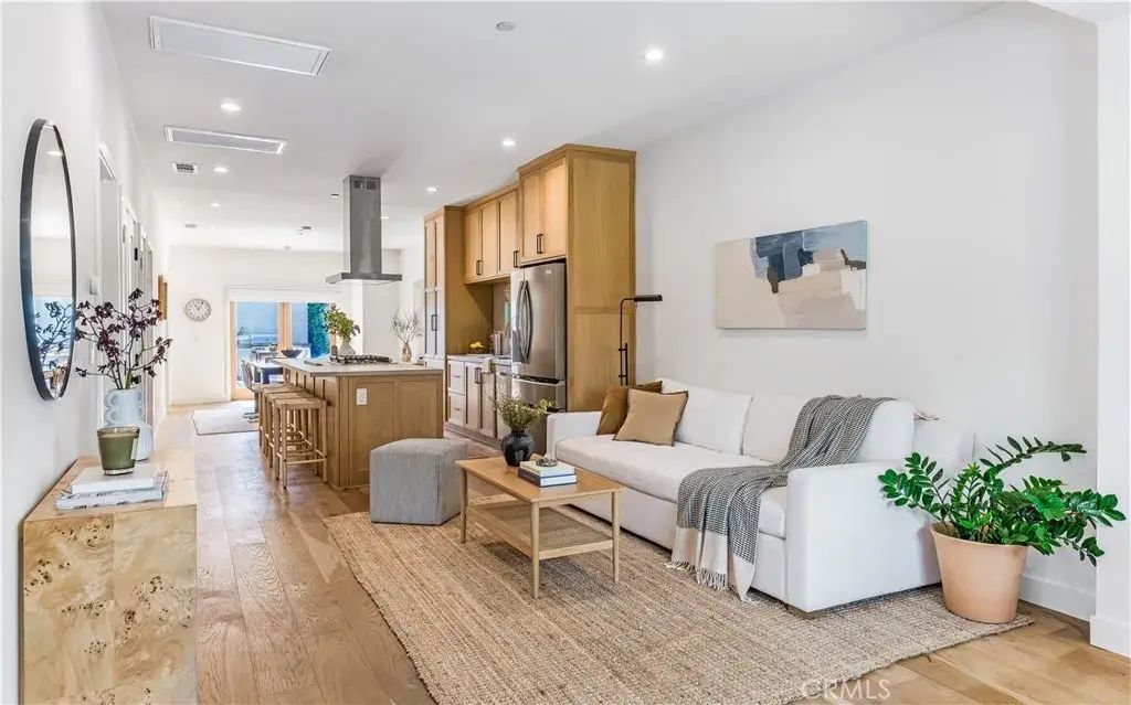 2420 Riverdale, Los Angeles