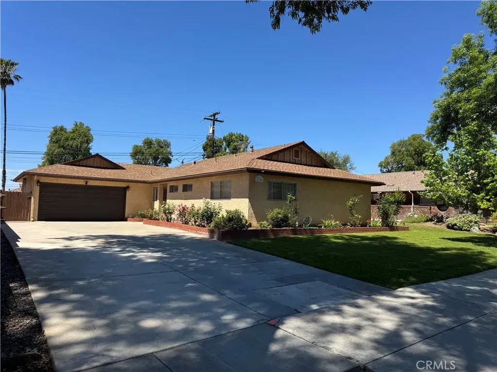 4356 Snowberry, Riverside