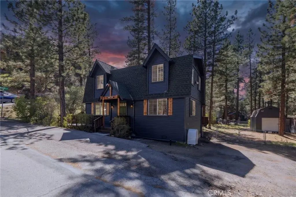 745 Barret, Big Bear City