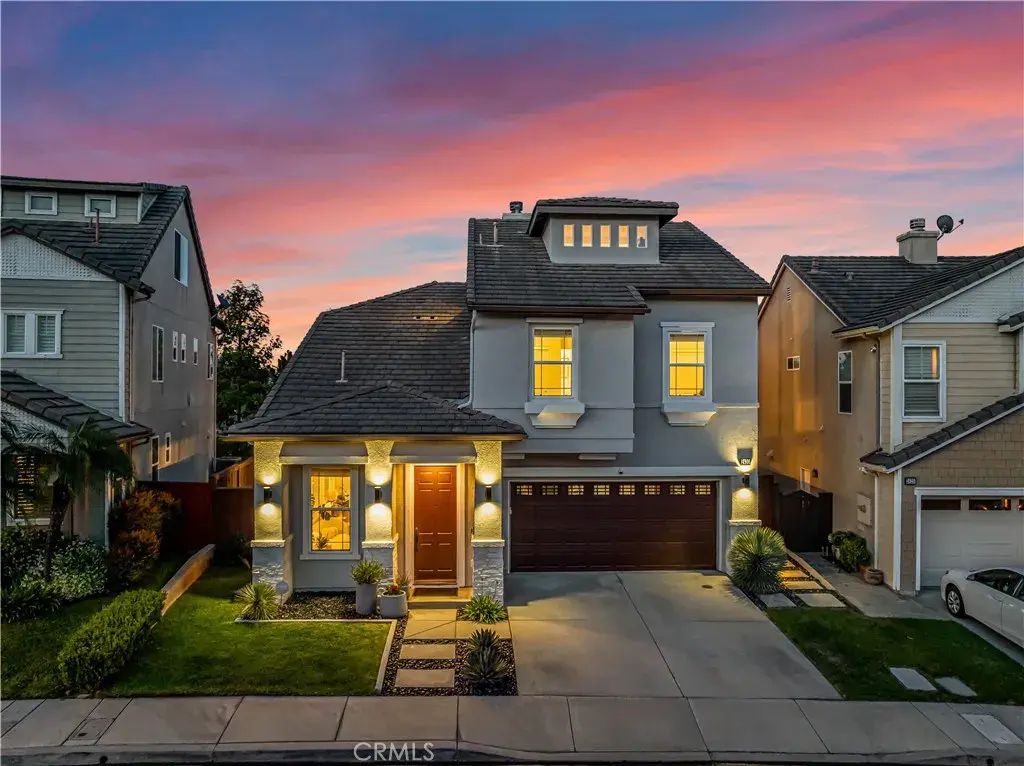 2430 Avis Court, Signal Hill
