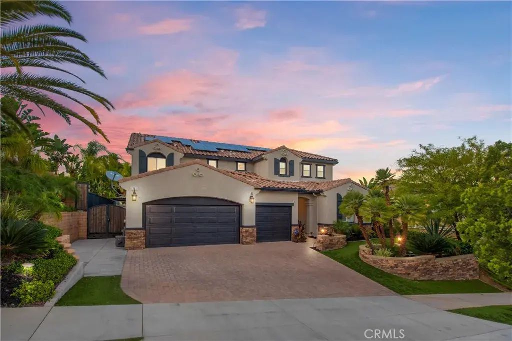 7916 Summer Day Drive, Corona
