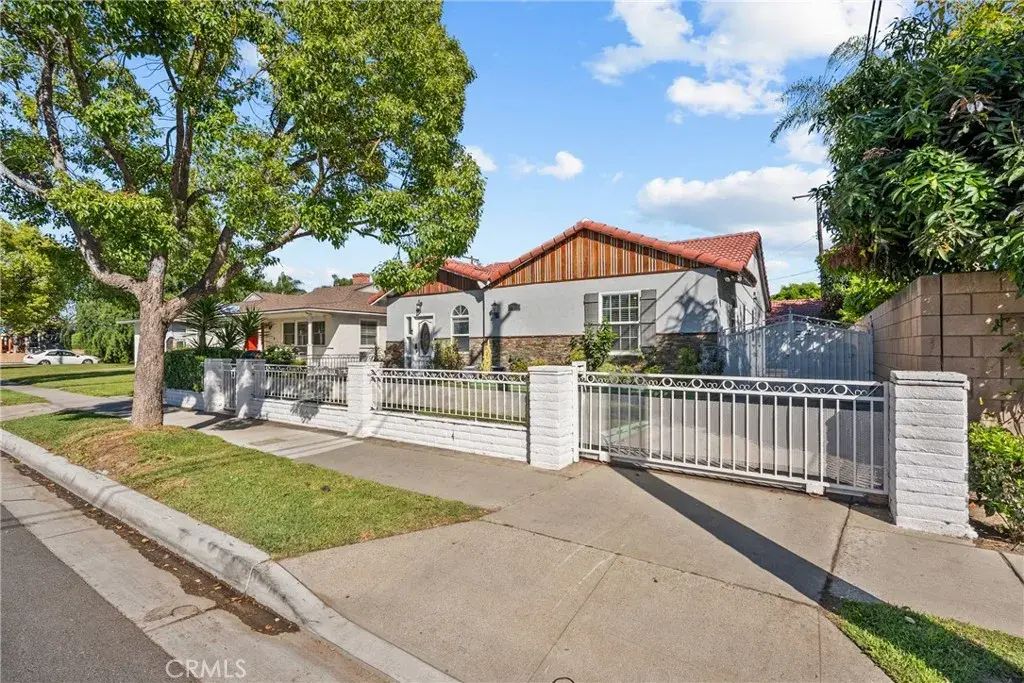 11648 Rives, Downey