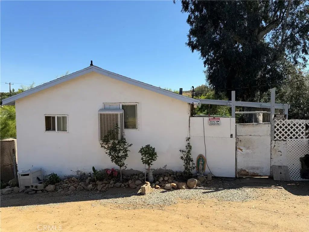 23563 Lodge Drive, Canyon Lake