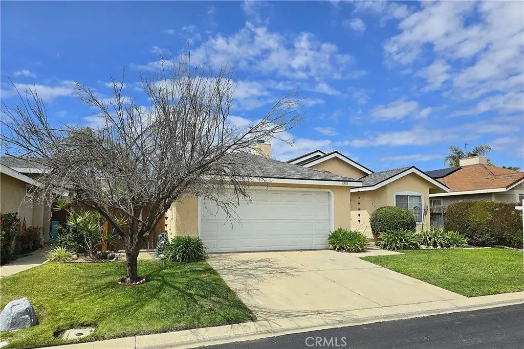 2303 Lexington, Santa Maria