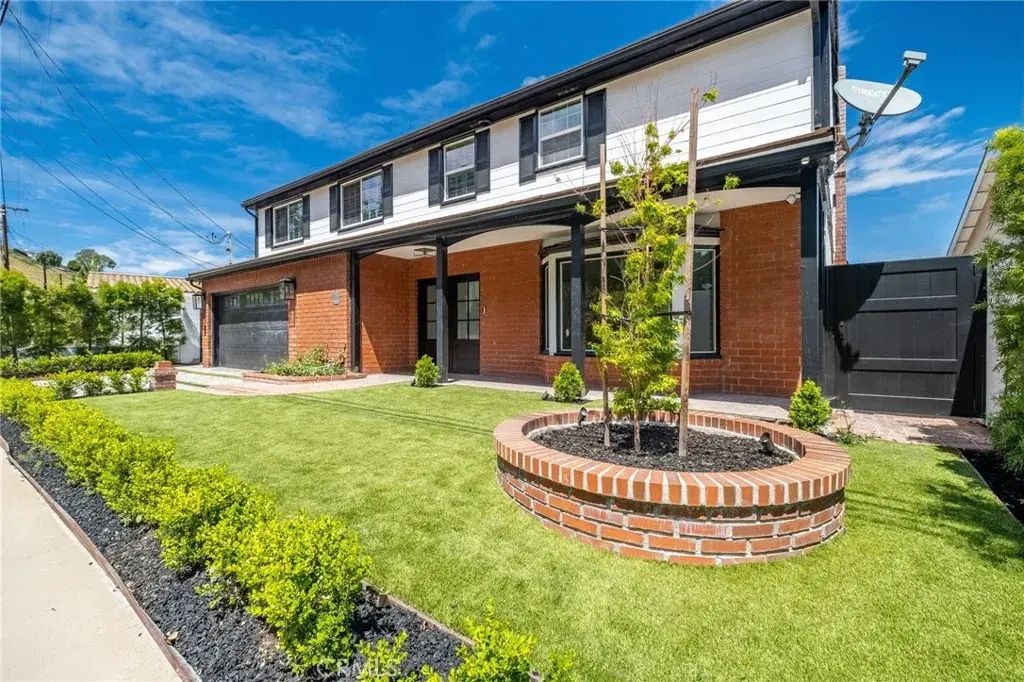 4409 Vista Largo, Torrance
