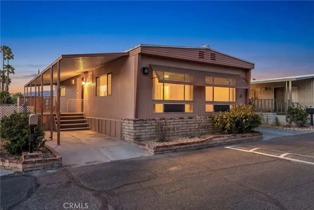 675 W Oakland Ave G15, Hemet