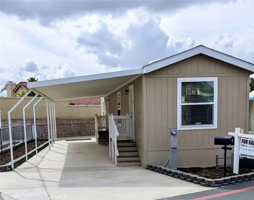 17455 Marygold 49, Bloomington