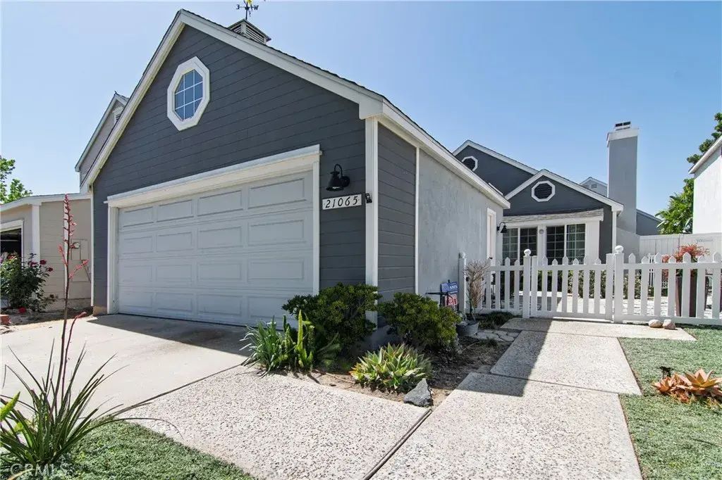 21065 Carob, Mission Viejo