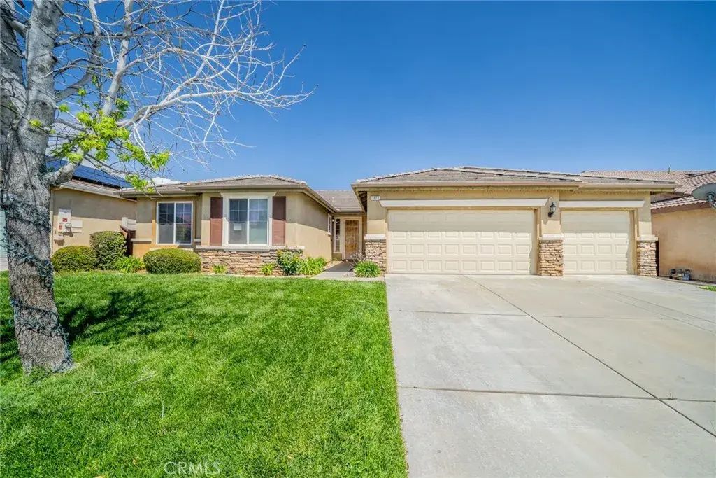 1072 Willow Moon, Beaumont
