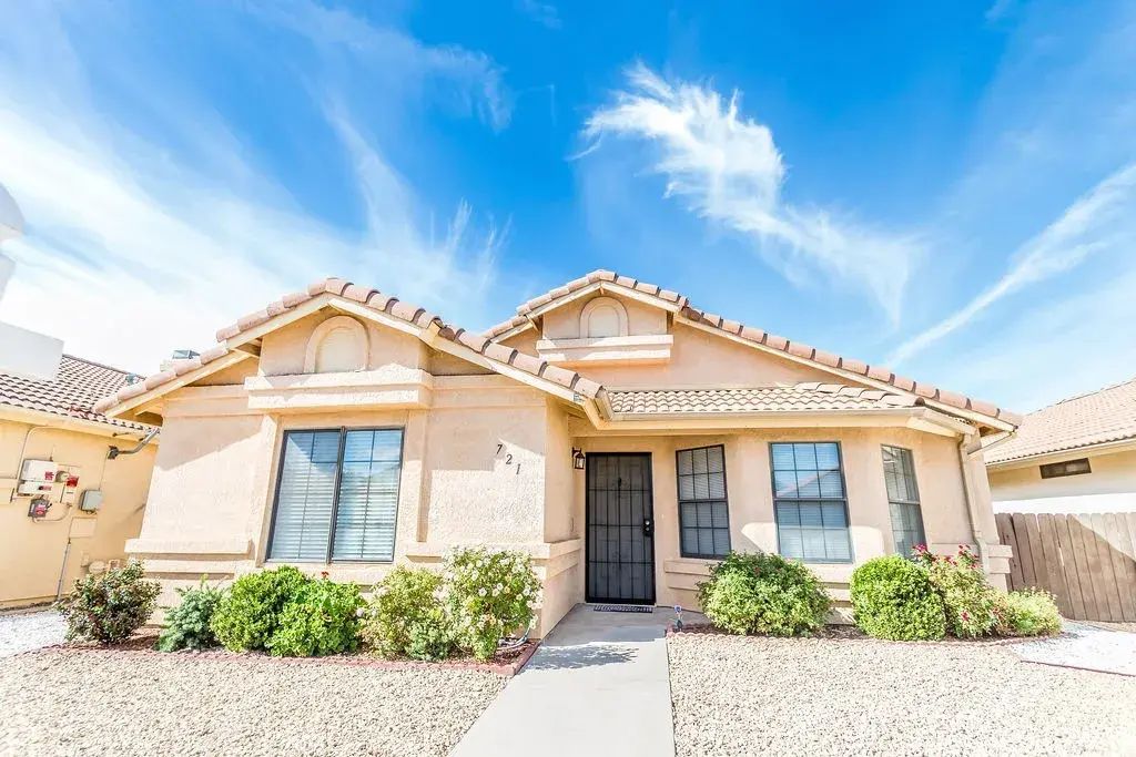 721 La Morena Drive, Hemet
