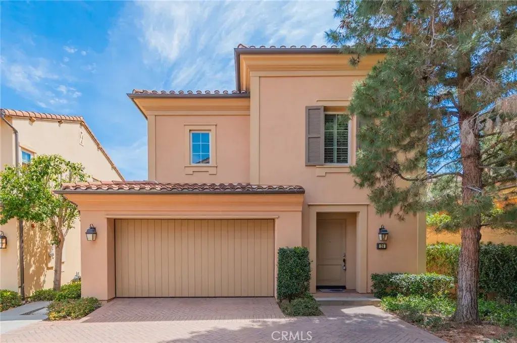 26 Bianco, Irvine