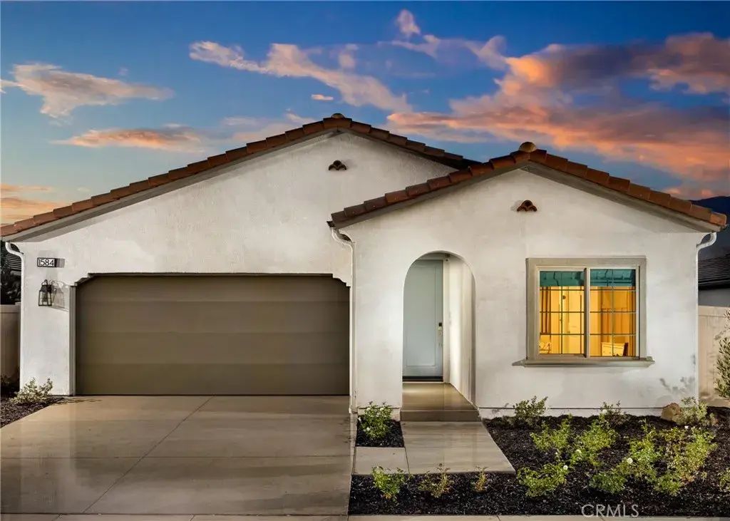 1584 Sunpark Drive, Beaumont