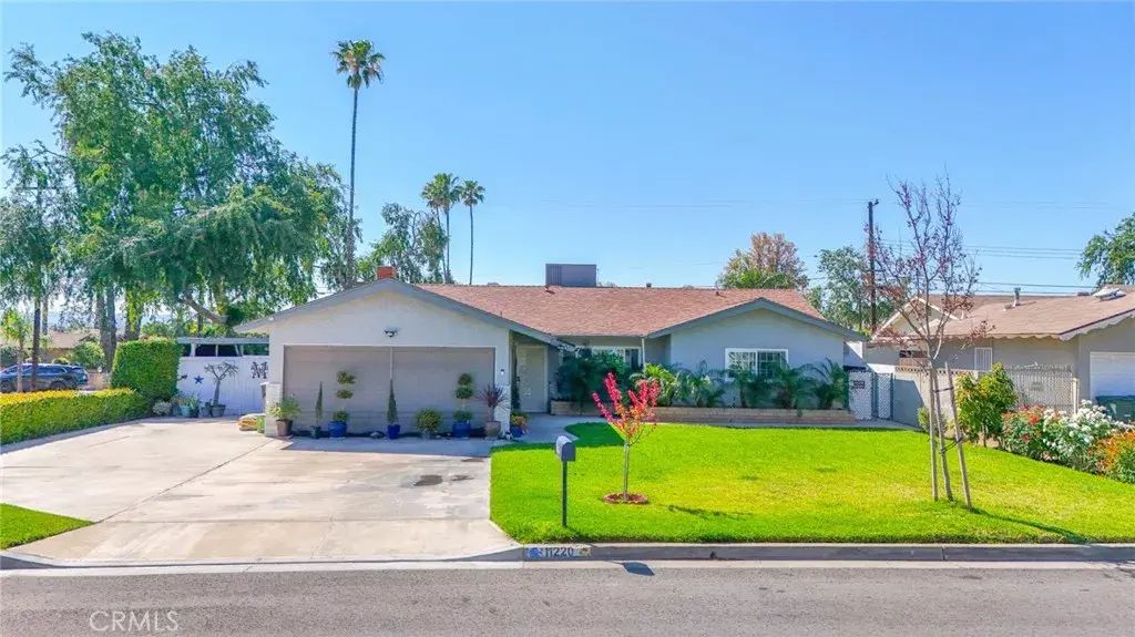 11220 Rogers, Riverside