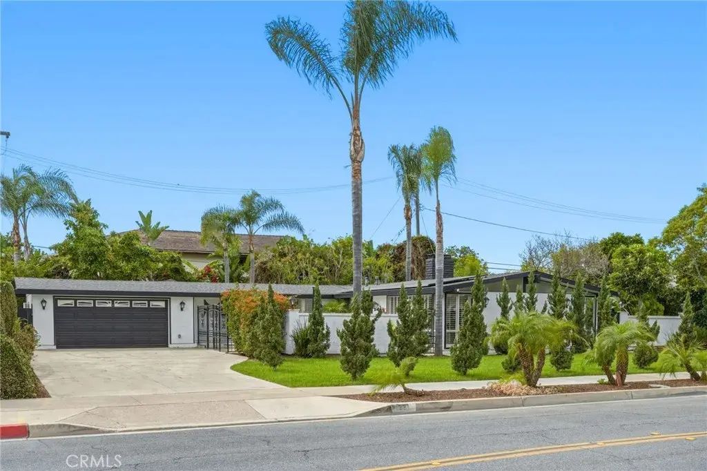 221 S Gilbert, Anaheim