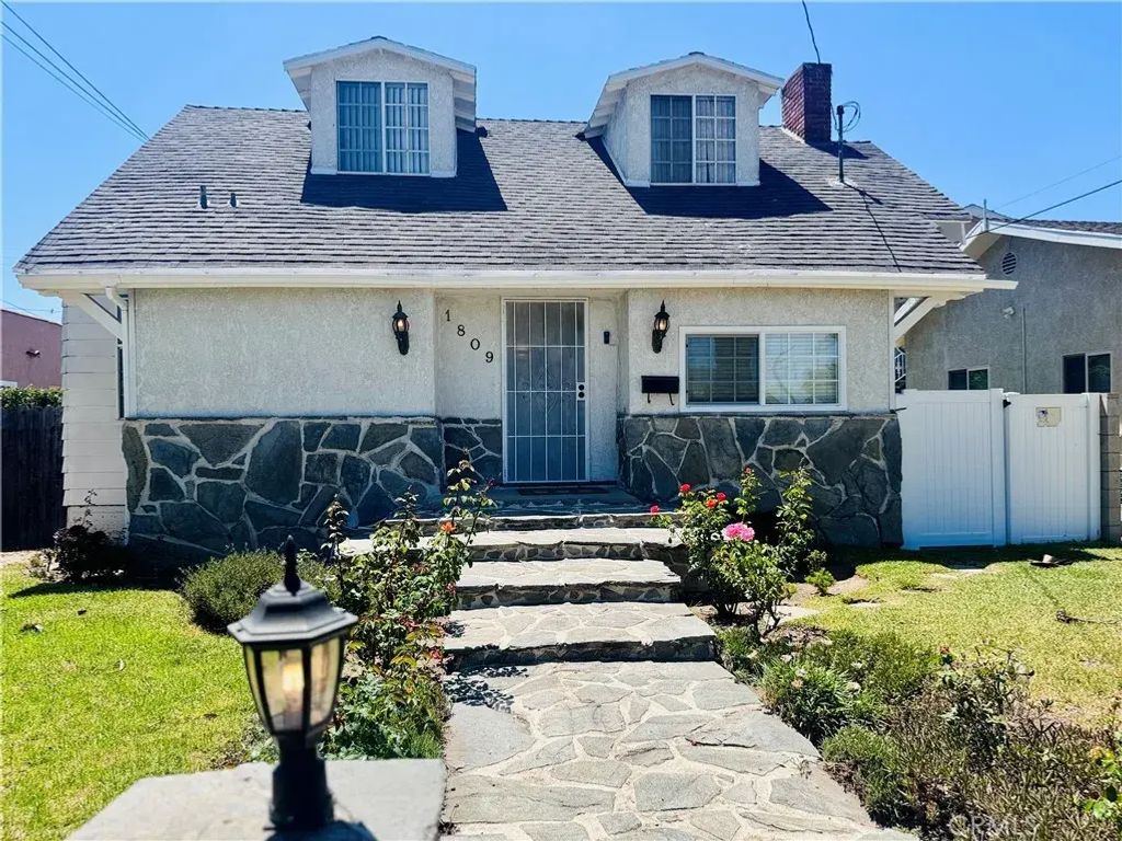 1809 S 5th Street, Alhambra
