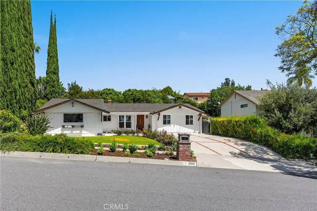 2209 Loma Verde, Fullerton