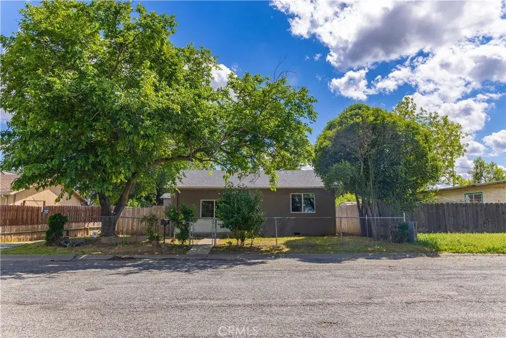 1703 Yolo St, Corning