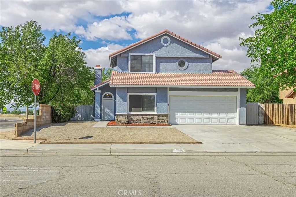 1503 E Kildare, Lancaster