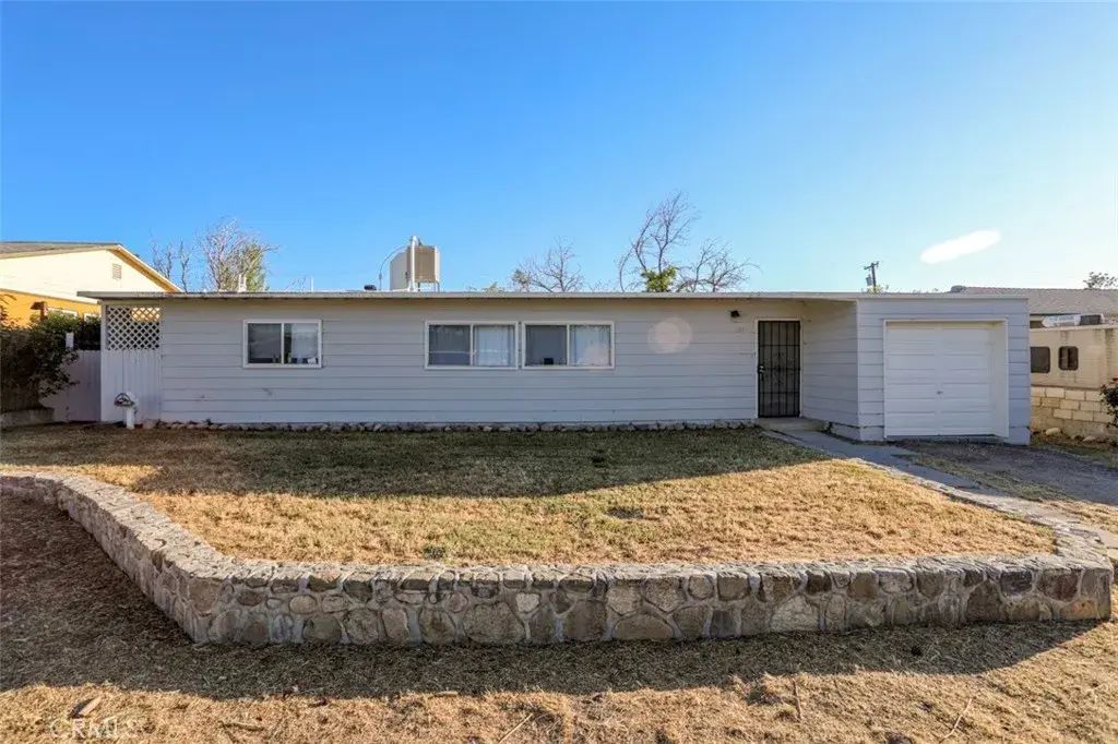 4819 Morales, New Cuyama