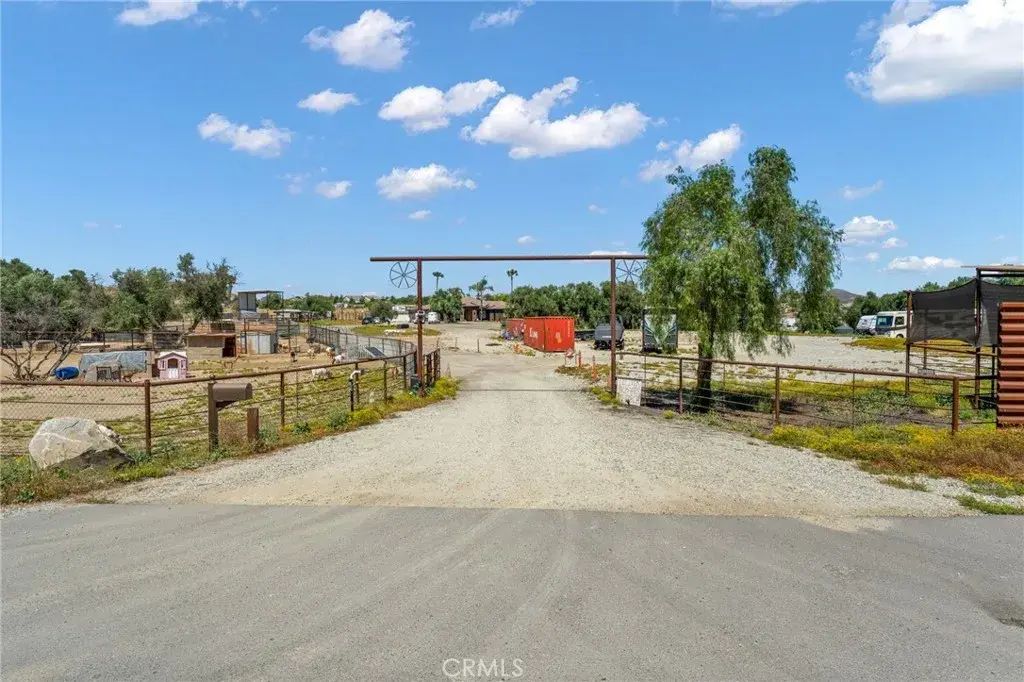 30260 Los Alamos Road, Murrieta