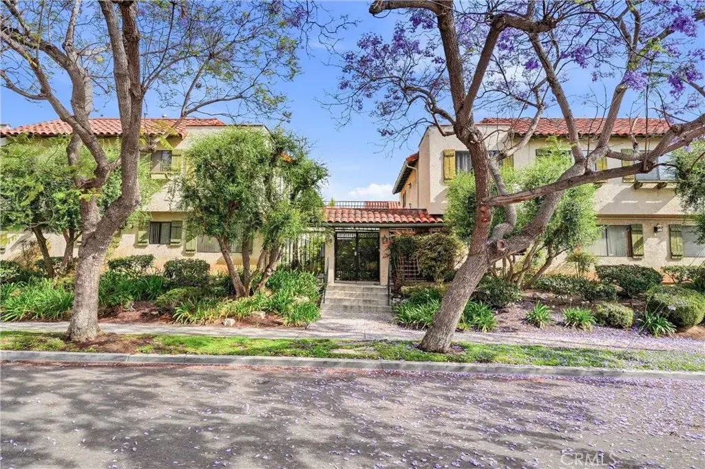 800 Termino Avenue 5, Long Beach