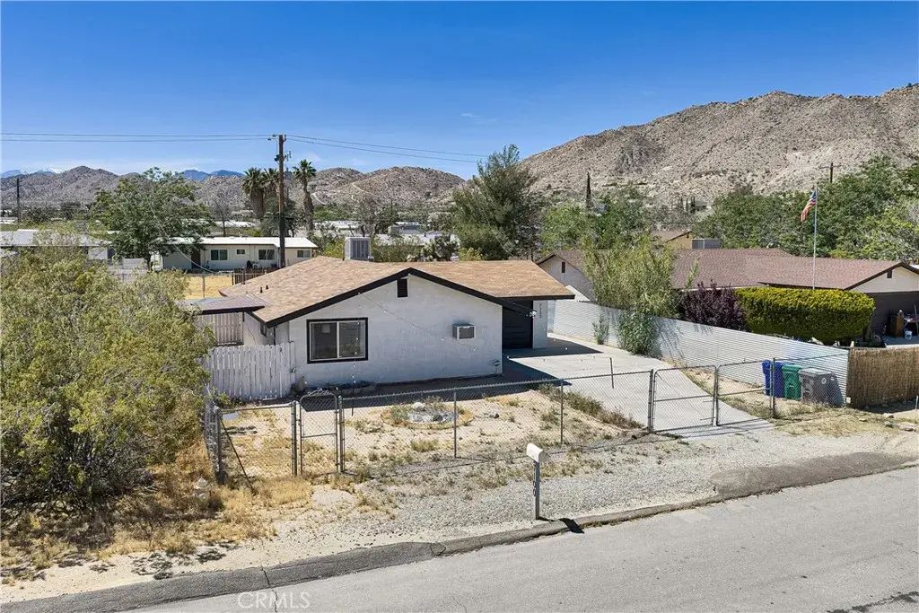 7100 Cholla Avenue, Yucca Valley