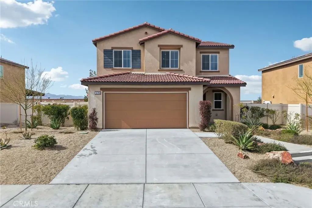 18786 Hampton Lane, Adelanto