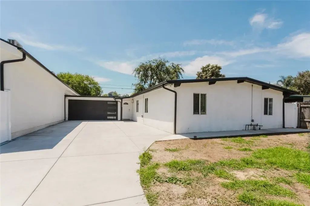 16404 Donmetz Street, Granada Hills