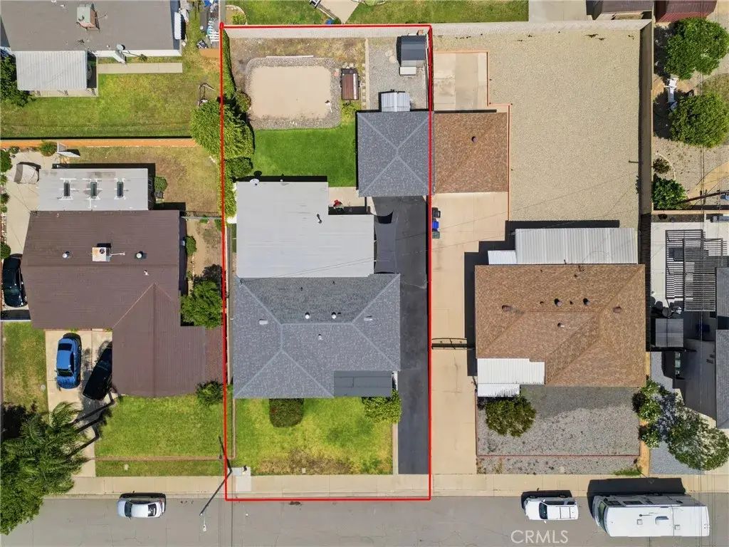 5506 Harvard, Montclair