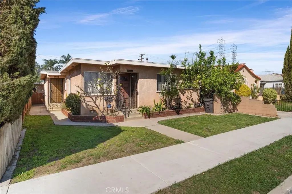 6819 Orange, Long Beach