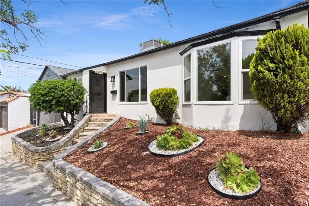 5981 Pickford Street, Los Angeles