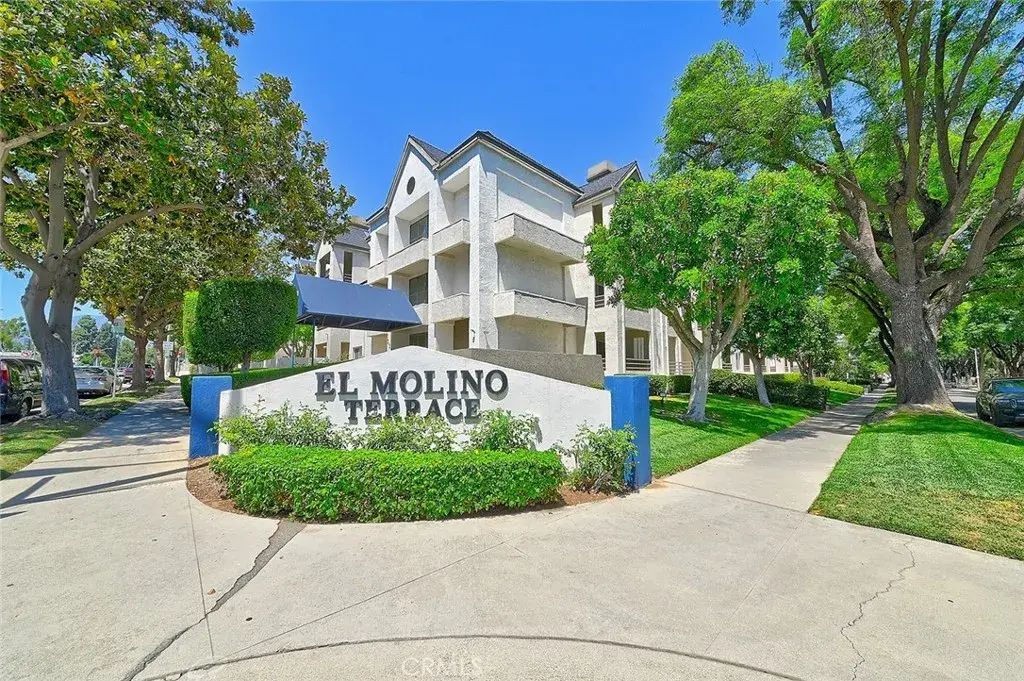 300 N El Molino Avenue North 107, Pasadena