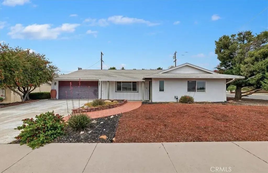 27190 Pinehurst, Menifee
