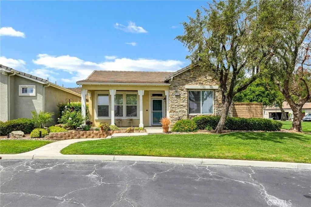 269 Firestone, Hemet