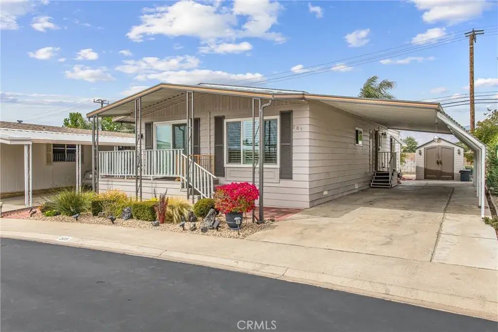 626 N Dearborn 205, Redlands