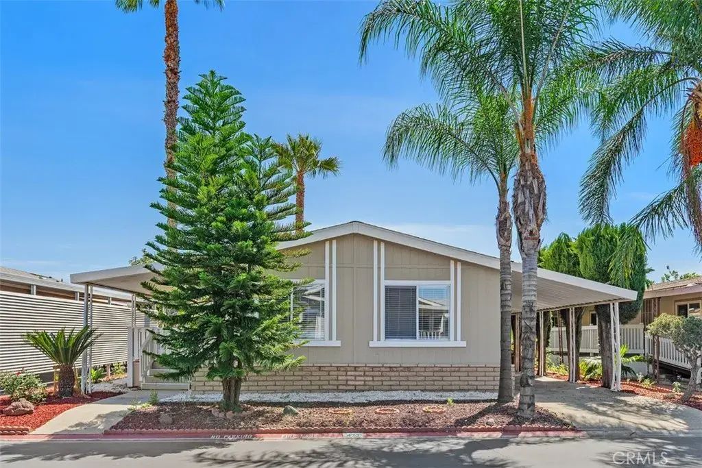 1456 E Philadelphia St Spc 423, Ontario