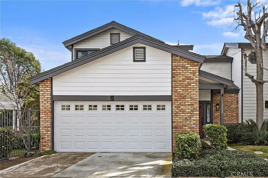12628 Newport Avenue, Tustin
