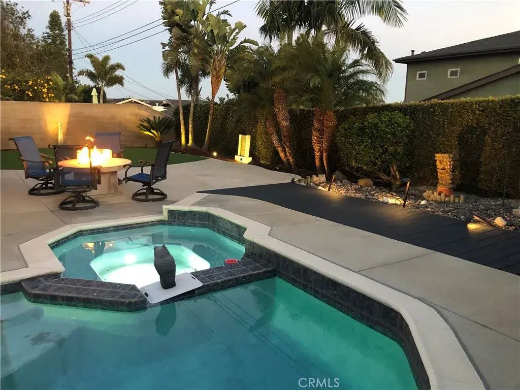8282 Tyler Circle, Huntington Beach