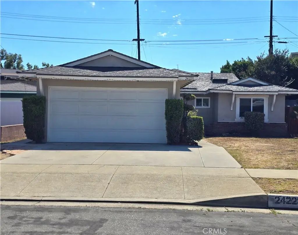 24223 Ambassador, Harbor City