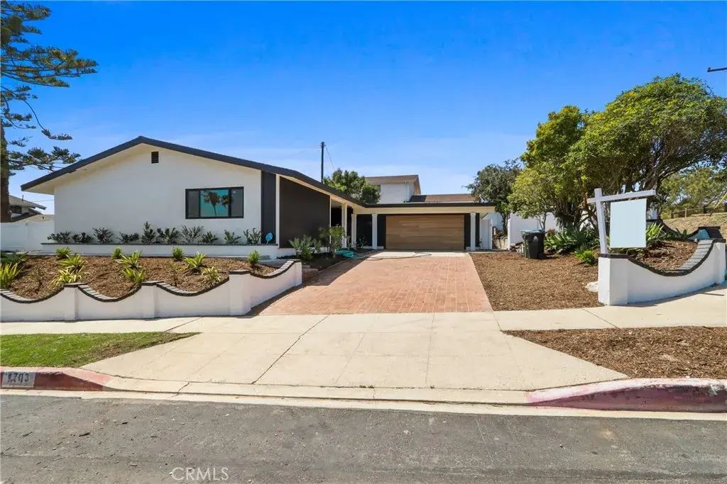 1703 Pescadores, San Pedro