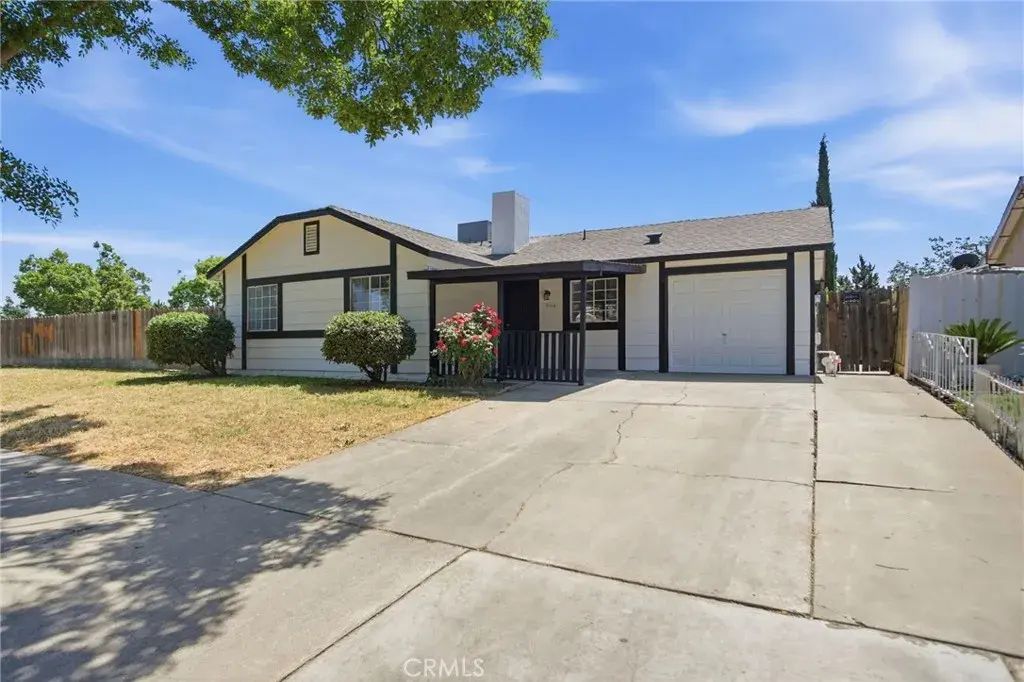 604 Seville Way, Merced