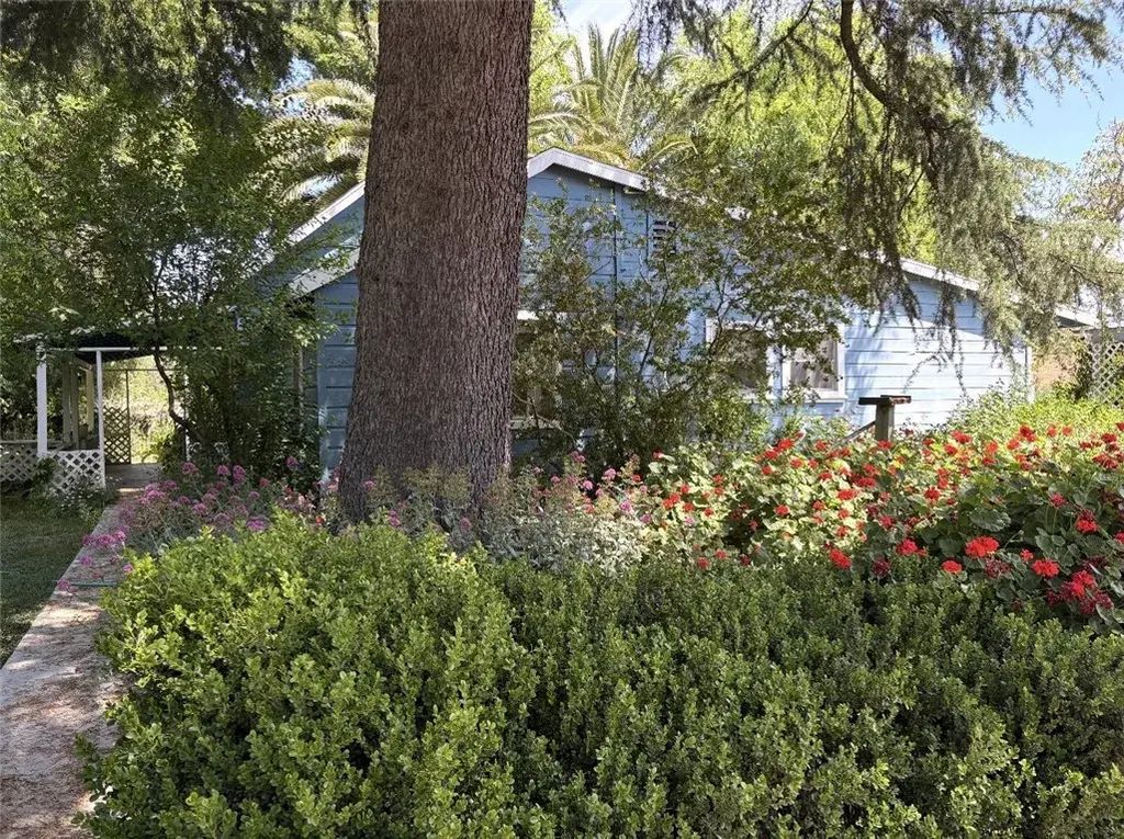 3250 Calkins, Los Olivos