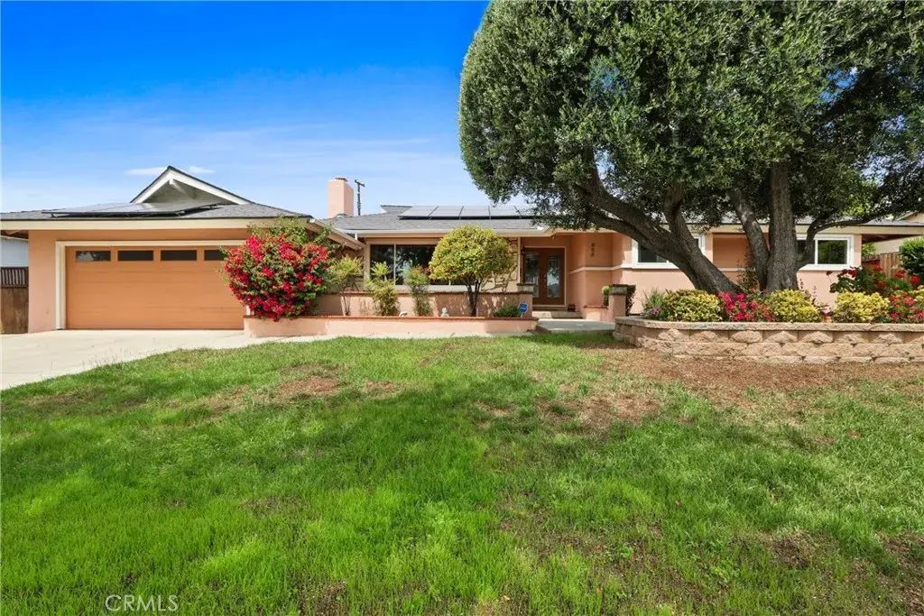925 Maryhurst Drive, Claremont