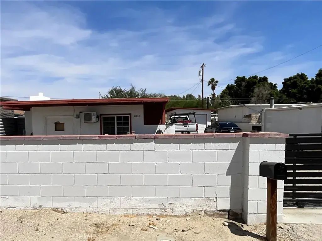 31652 Arbol Real, Thousand Palms