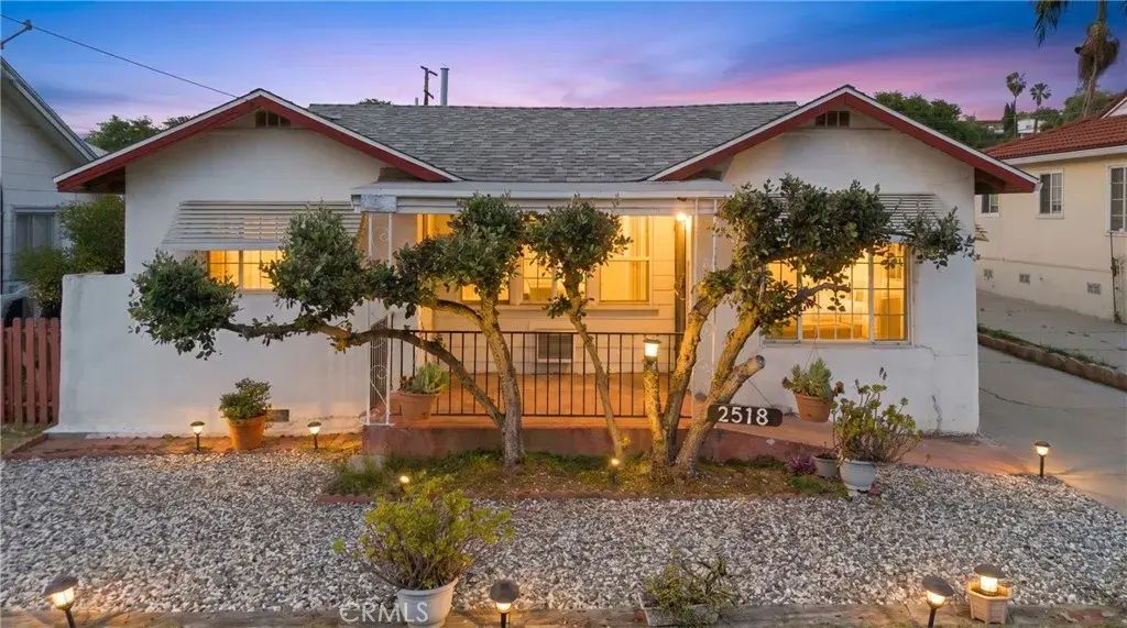 2518 El Paseo, Alhambra